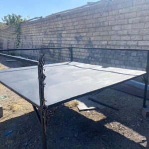 میز سنتی فلزی نوکان | ترکیب اصالت، لوکس‌بودن